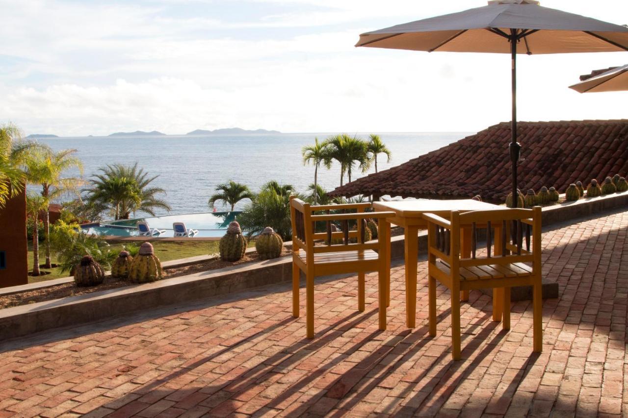 Cala Margarita Hotel Paraguachi Exteriör bild